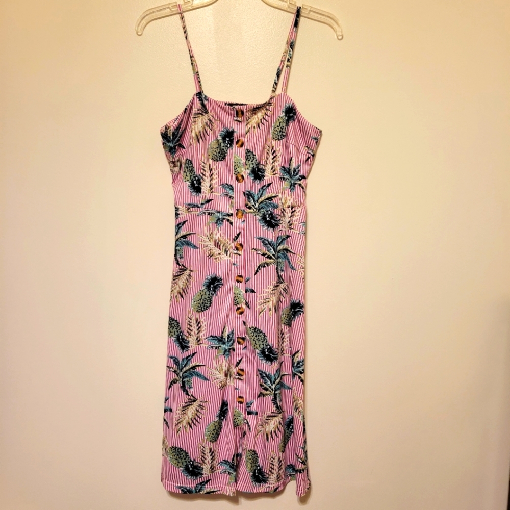Nwt pineapple print buttondown dress